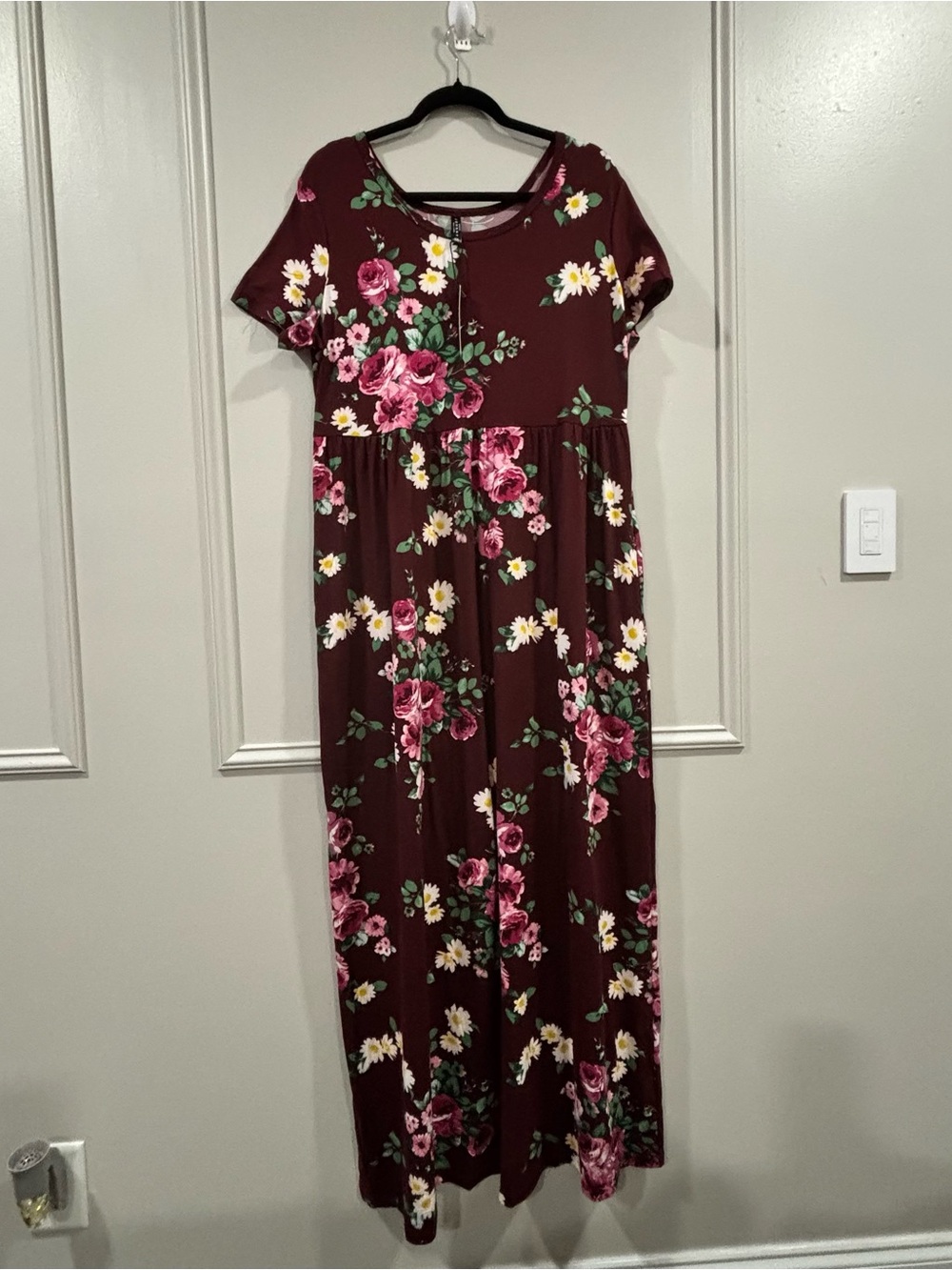 Johnny Burgundy Floral Short Sleeve Maxi Dress XXL